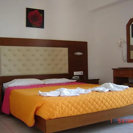 Apartmanhotel Sunrise Koutouloufari Herszonisszosz