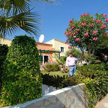 Ξενοδοχείο με διαμερίσματα Sunrise Koutouloufari Κουτουλουφάρι